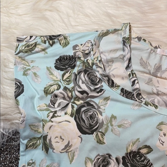 Flora print shift dress - Picture 3 of 3